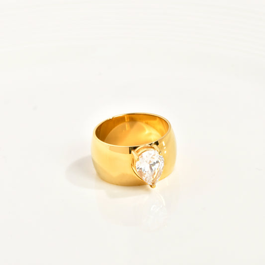 Claire Vintage Diamond Ring