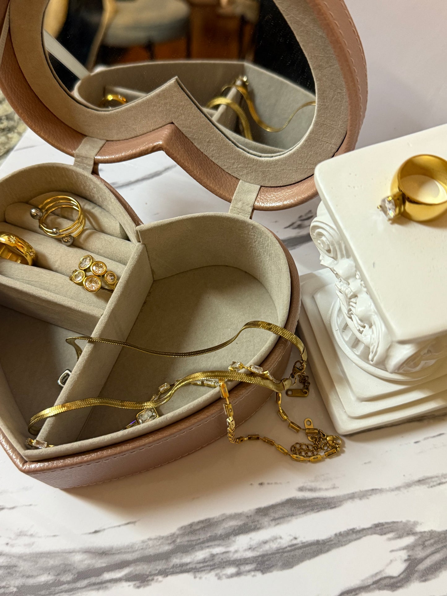 The Pod diamond Stacking ring