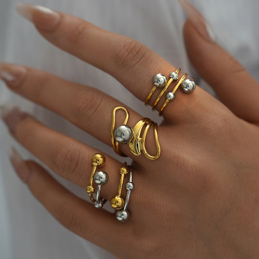 Center of the Universe Silver Pearl statement ring